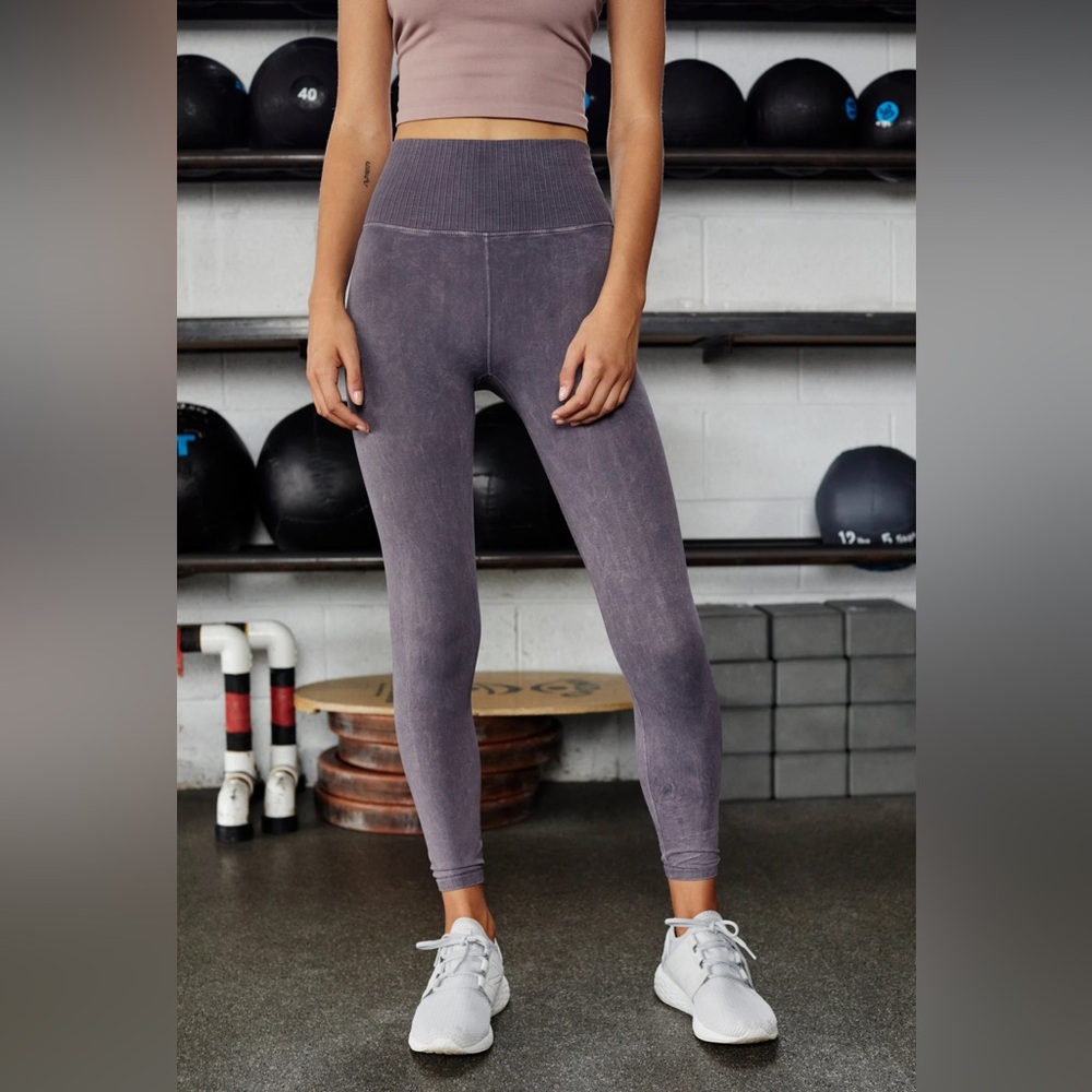 Good karma leggings washed grey